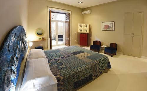 Atelier Ines Gallery Hotel